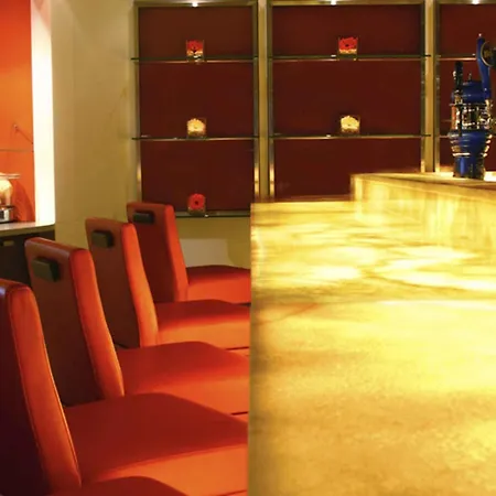 Novotel Montreal Center-3